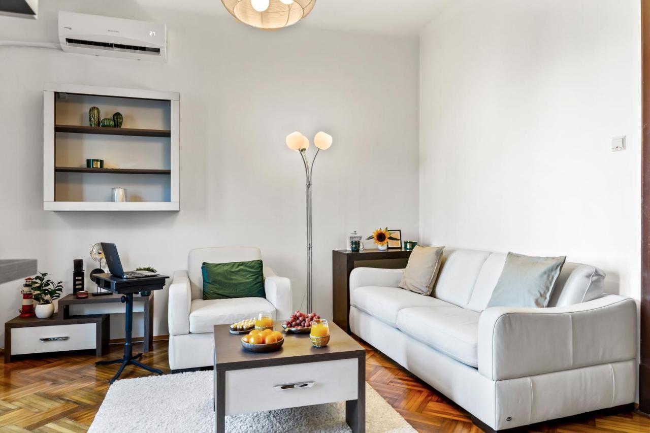 City Vibes Apartment Бухарест Экстерьер фото